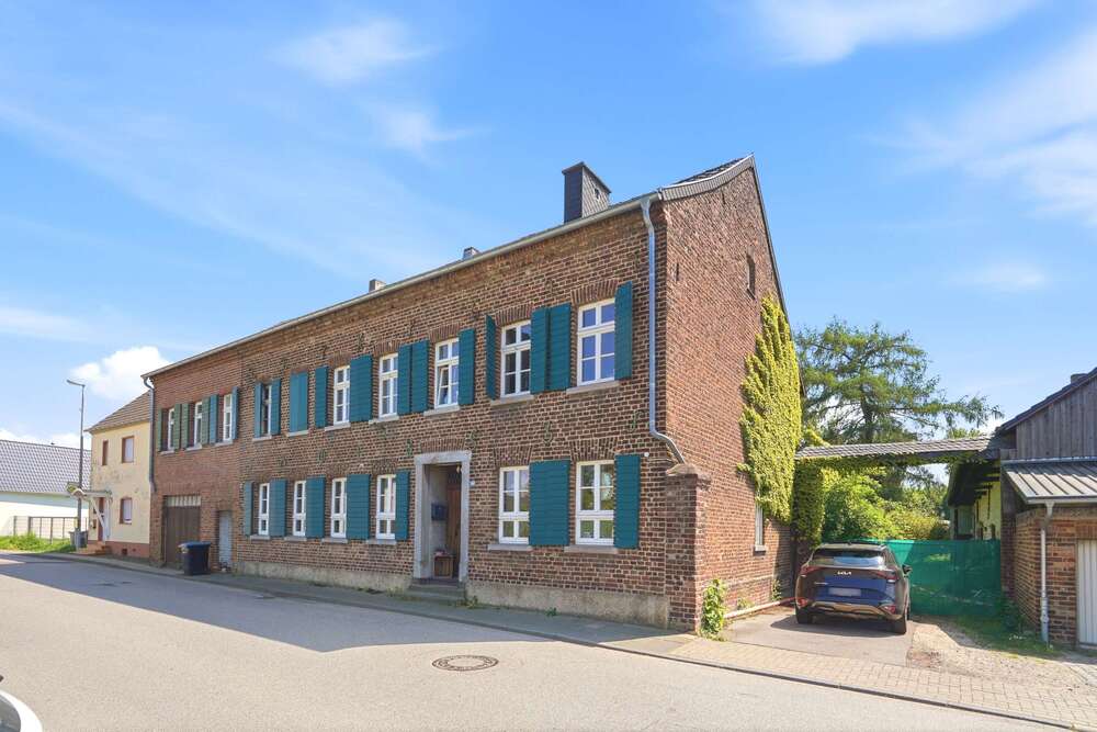 Thumbnail-Haus zum Kaufen in Bedburg 710.000,00 € 338 m²
