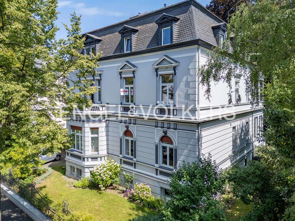 Thumbnail-Wohnung zum Kaufen in Bonn - Bad Godesberg 899.000,00 € 207 m²
