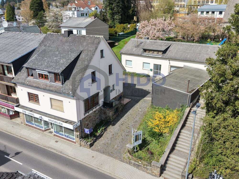 Thumbnail-Haus zum Kaufen in Ransbach-Baumbach 360.000,00 € 145 m²