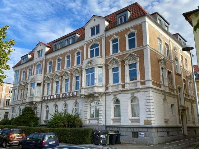 Thumbnail-Wohnung zum Mieten in Braunschweig 2.000,00 € 125 m²