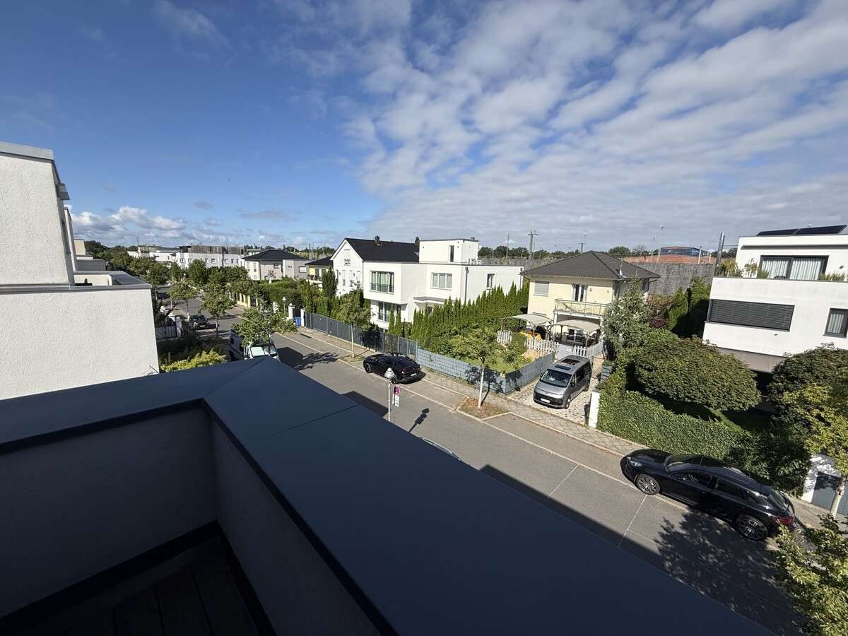 Thumbnail-Haus zum Mieten in Berlin 7.000,00 € 237 m²