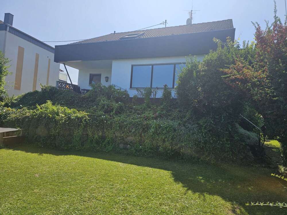 Thumbnail-Haus zum Kaufen in Koblenz-Kesselheim 619.000,00 € 176 m²