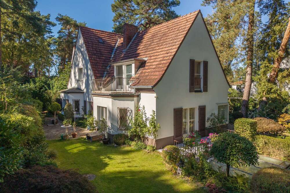 Thumbnail-Haus zum Kaufen in Berlin 950.000,00 € 227 m²