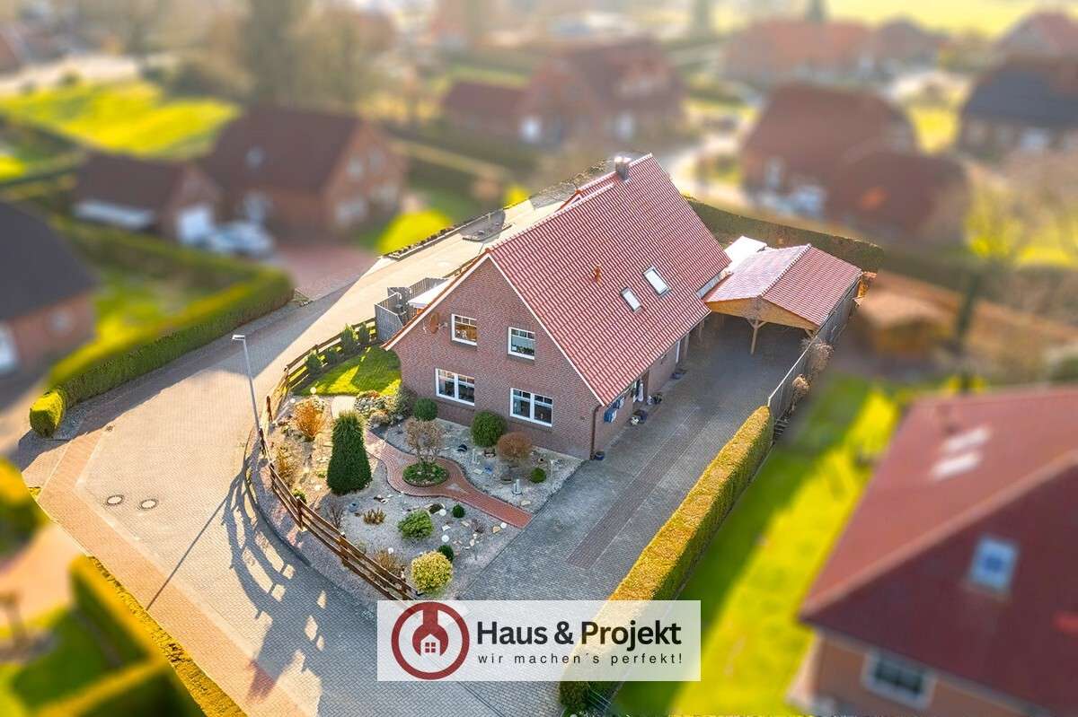 Thumbnail-Haus zum Kaufen in Blomberg 435.000,00 € 223 m²