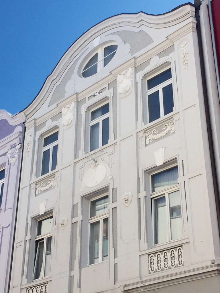 Thumbnail-Haus zum Kaufen in Bonn 829.000,00 € 347 m²