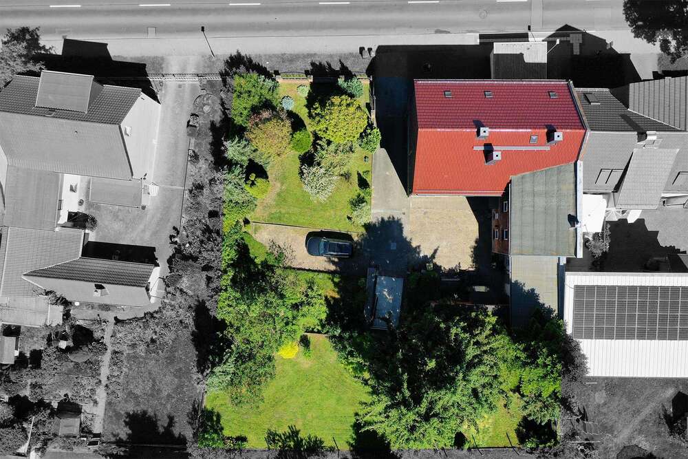 Thumbnail-Haus zum Kaufen in Hohenmölsen 95.000,00 € 175 m²
