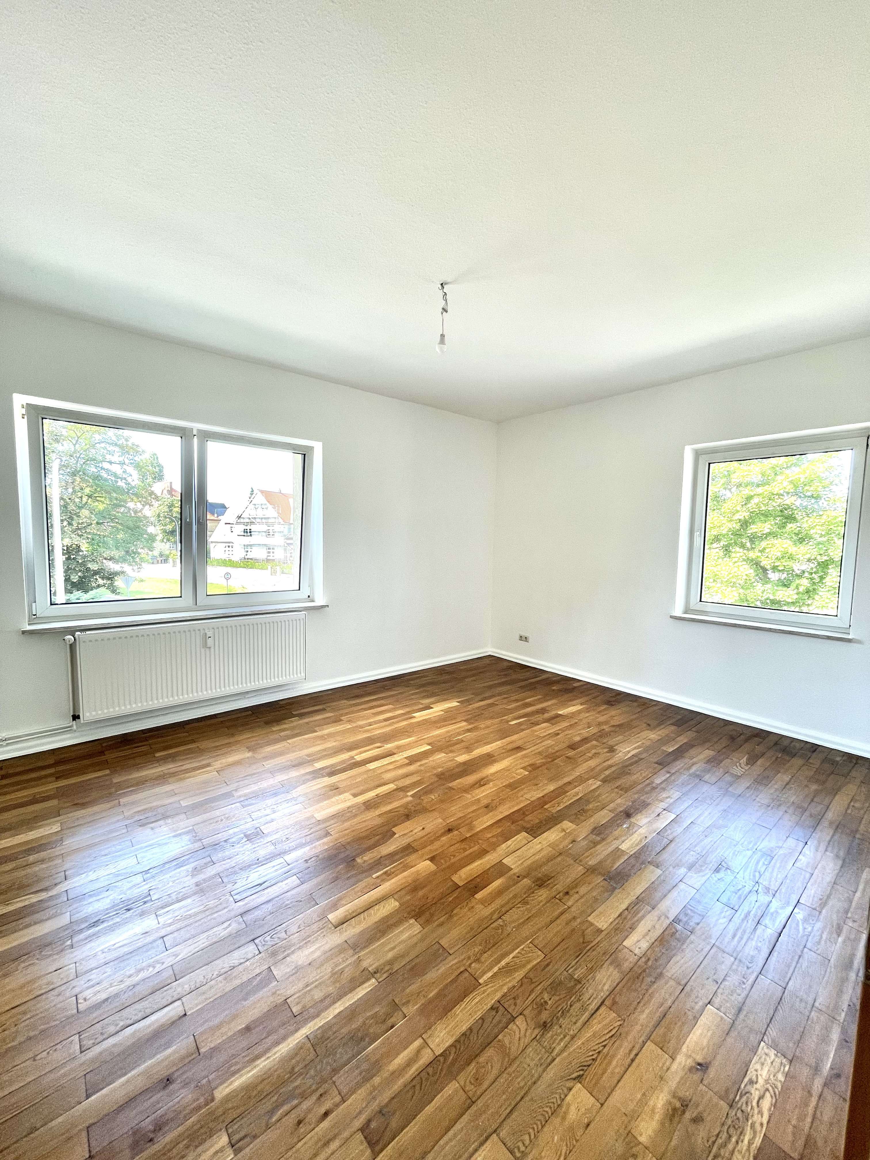 Thumbnail-Wohnung zum Mieten in Wolfen 576,59 € 79.53 m²