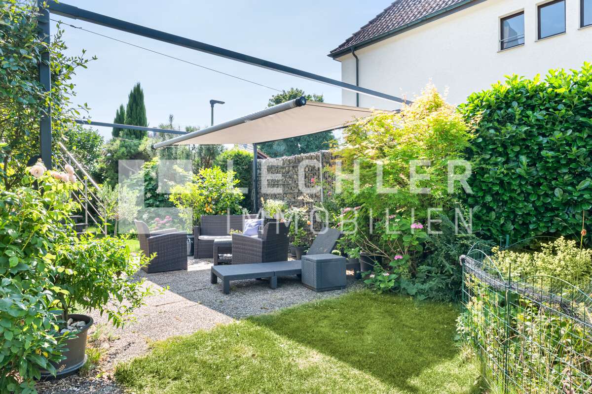 Thumbnail-Haus zum Kaufen in Leonberg 1.095.000,00 € 262 m²