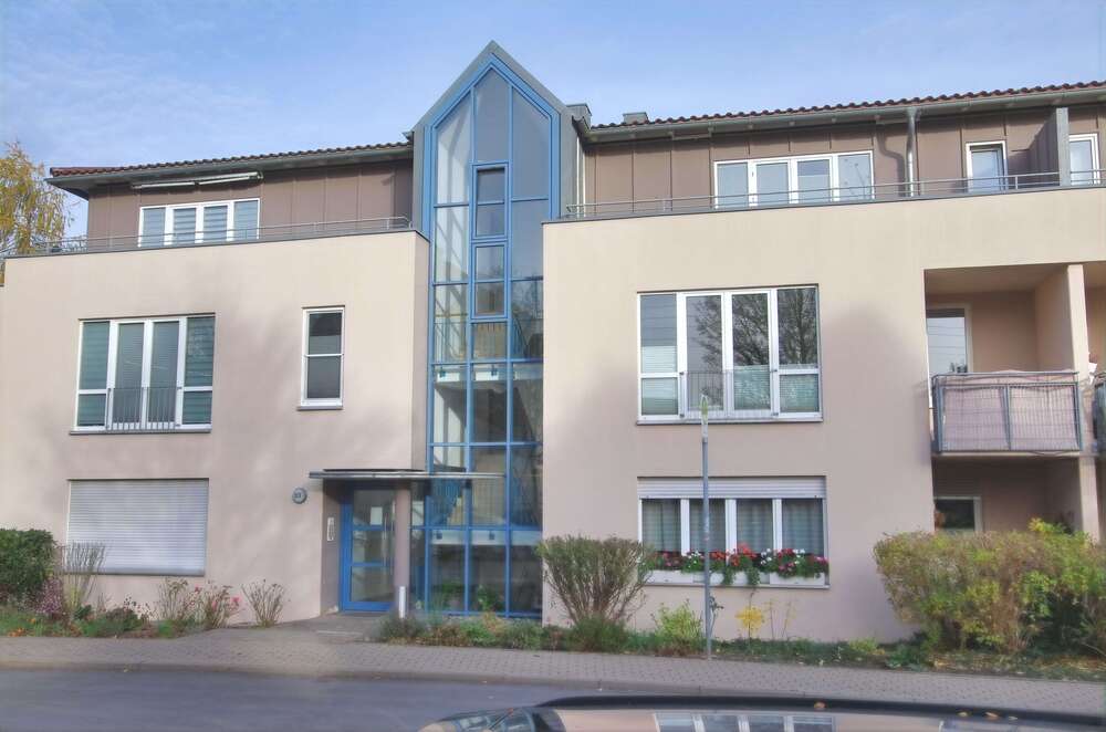 Thumbnail-Wohnung zum Kaufen in Saalfeld 125.000,00 € 64 m²