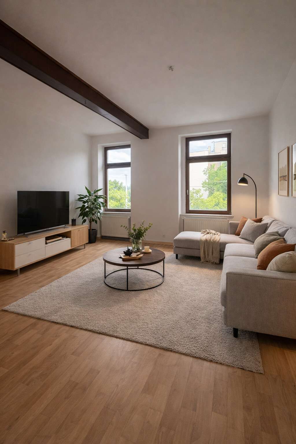 Thumbnail-Wohnung zum Mieten in Plauen 285,00 € 57 m²