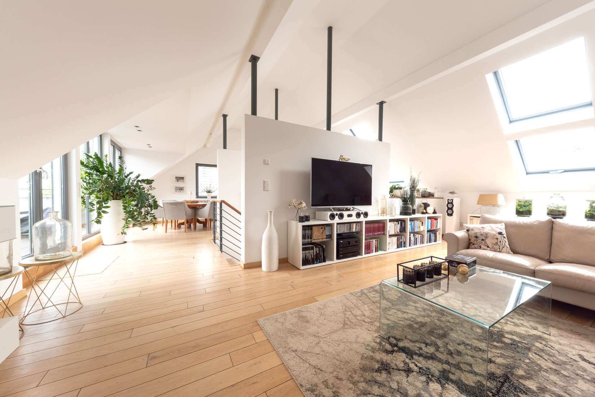 Thumbnail-Haus zum Mieten in Essen 1.850,00 € 150 m²