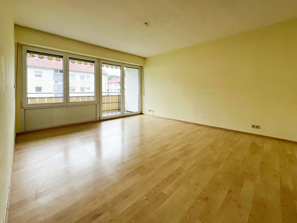 Thumbnail-Wohnung zum Kaufen in Schorndorf 199.000,00 € 65.3 m²