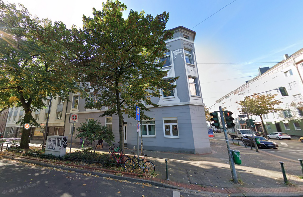 Thumbnail-Wohnung zum Kaufen in Düsseldorf 299.000,00 € 125.21 m²