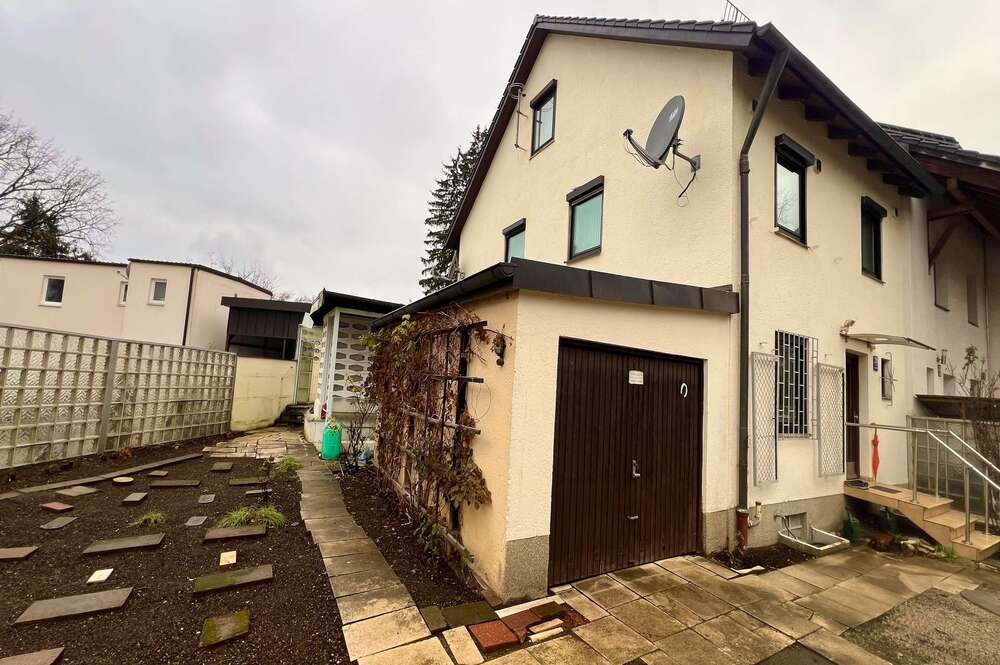 Thumbnail-Haus zum Kaufen in München 1.700.000,00 € 115 m²