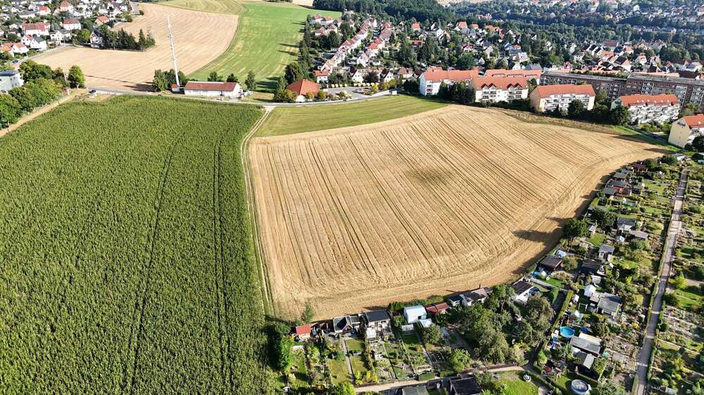 Thumbnail-Grundstück zu verkaufen in Wilkau-Haßlau 85.590,00 € 634 m²