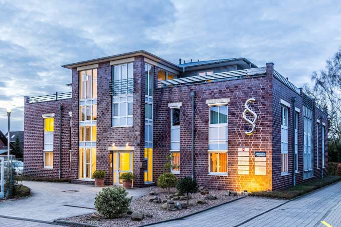 Thumbnail-Büro in Bad Zwischenahn 2.700,00 € 274 m²