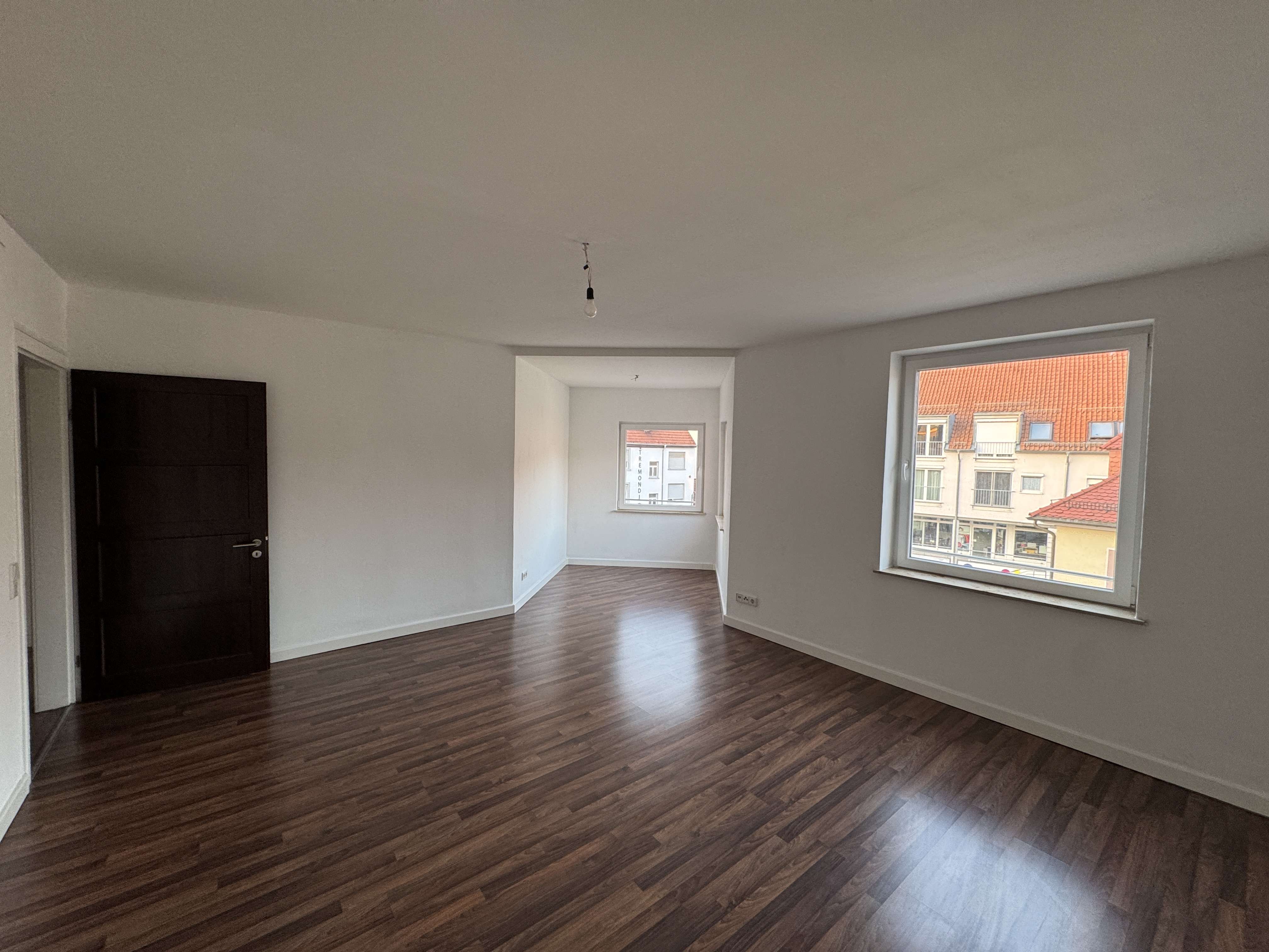 Thumbnail-Wohnung zum Mieten in Niefern-Öschelbronn 780,00 € 91 m²