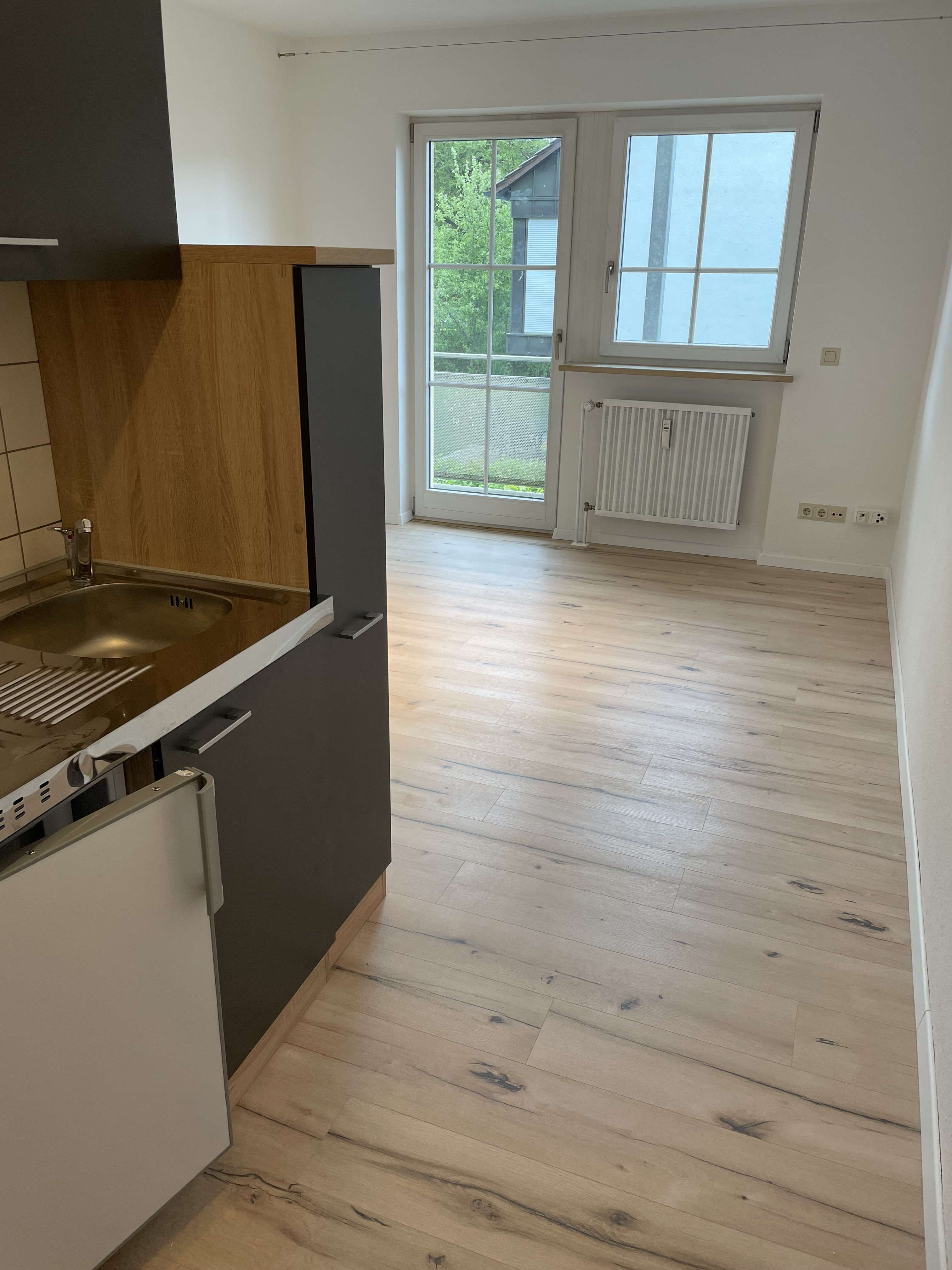 Thumbnail-Wohnung zum Mieten in Regensburg 380,00 € 19 m²