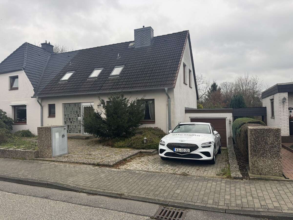 Thumbnail-Haus zum Kaufen in Kiel Pries 195.000,00 € 127.5 m²