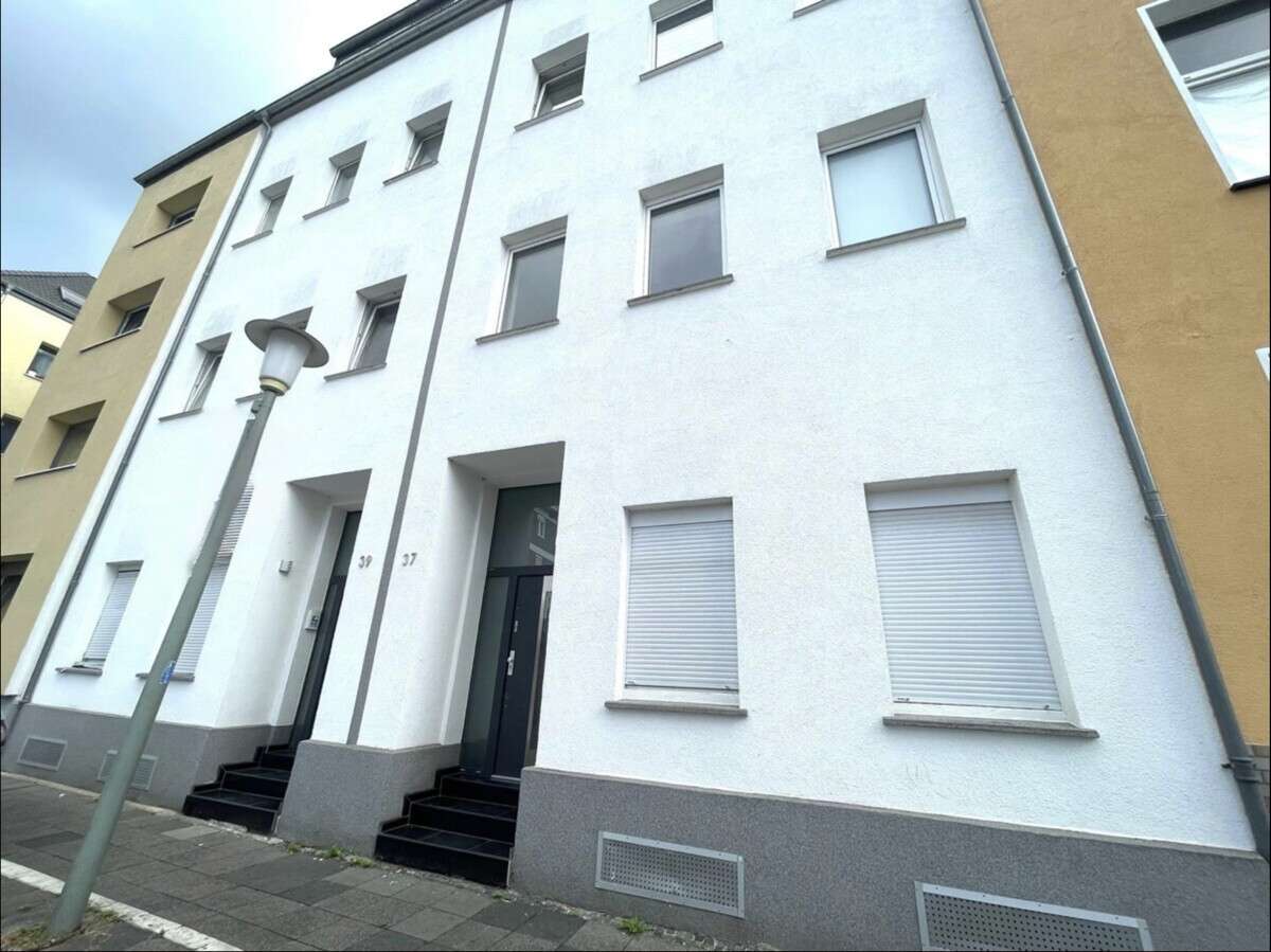Thumbnail-Wohnung zum Mieten in Krefeld 450,00 € 38 m²