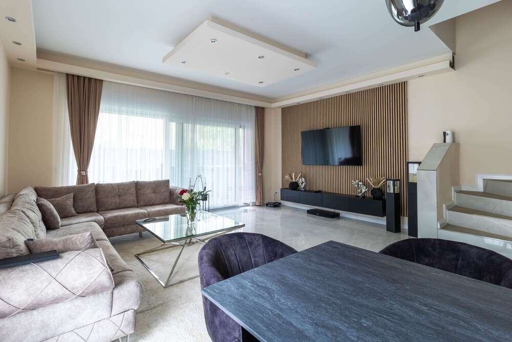 Thumbnail-Haus zum Kaufen in Berlin 1.499.950,00 € 238 m²