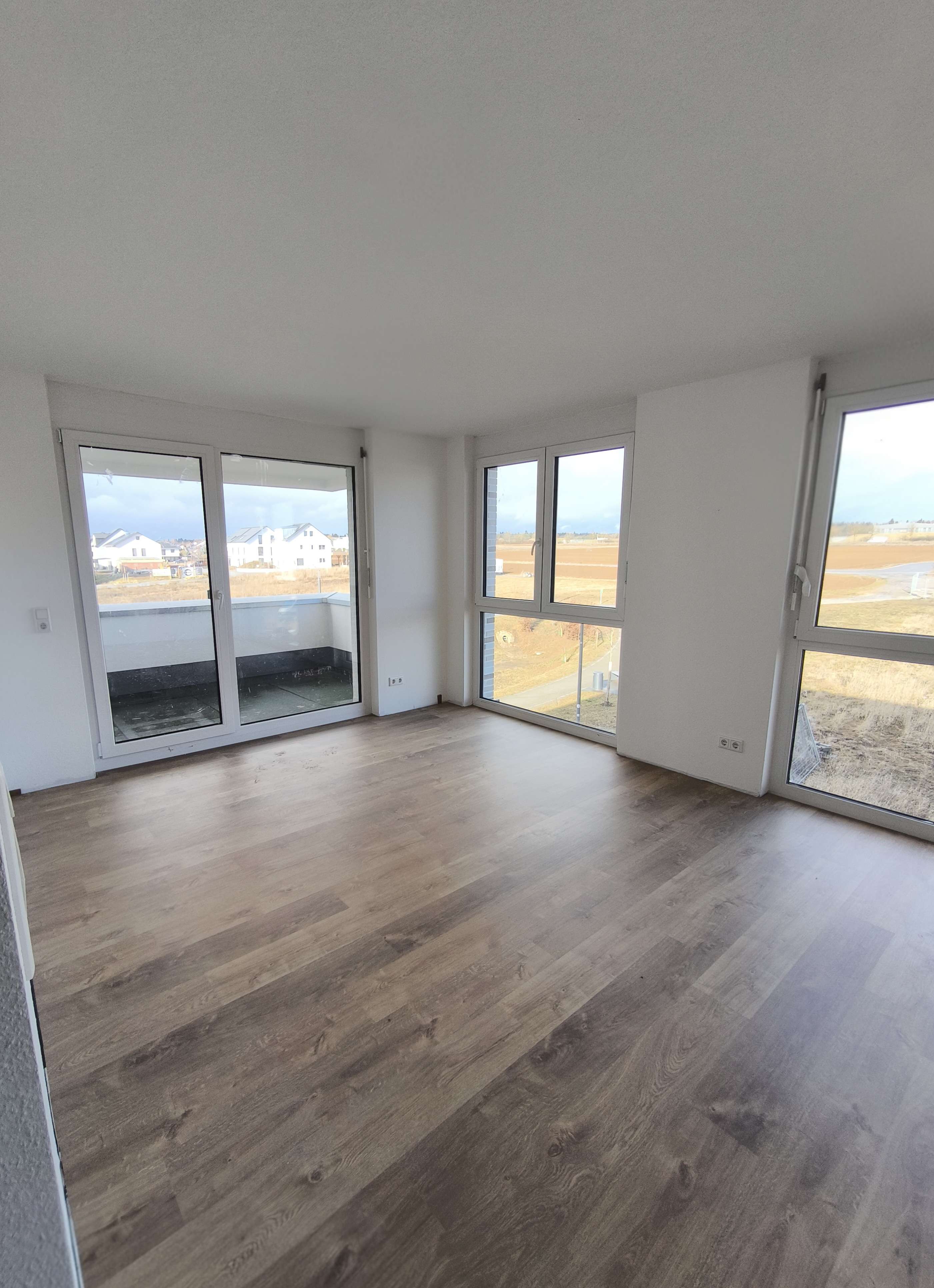 Thumbnail-Wohnung zum Mieten in Renningen 595,00 € 50.6 m²