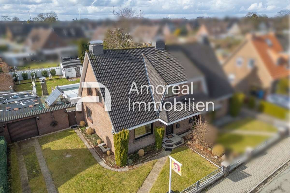 Thumbnail-Haus zum Kaufen in Neumünster Einfeld 235.000,00 € 91 m²