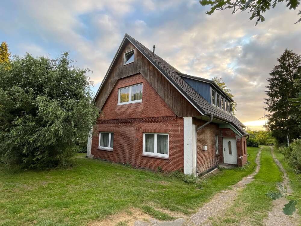 Thumbnail-Haus zum Kaufen in Hamburg 395.000,00 € 211.53 m²