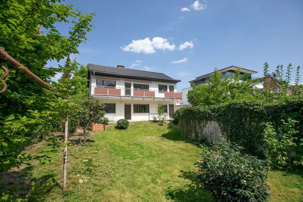 Thumbnail-Haus zum Kaufen in Dreieich 1.098.000,00 € 175.9 m²