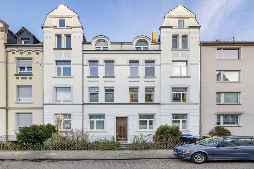 Thumbnail-Wohnung zum Kaufen in Hannover 319.000,00 € 155.66 m²