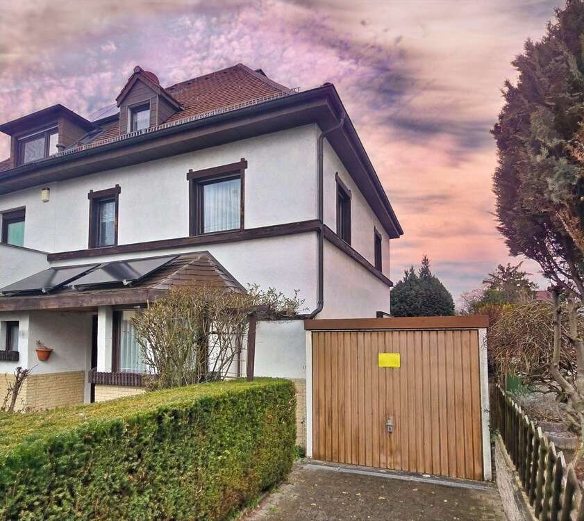 Thumbnail-Haus zum Kaufen in Stuttgart 430.000,00 € 121 m²