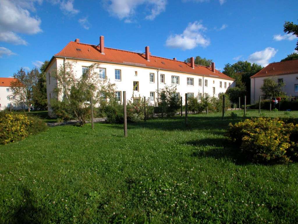 Thumbnail-Wohnung zum Mieten in Braunsbedra 298,00 € 49.5 m²