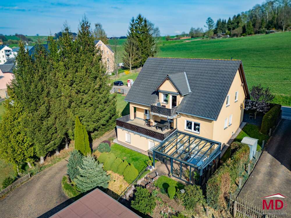 Thumbnail-Haus zum Kaufen in Lugau 385.000,00 € 256 m²