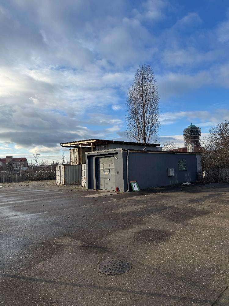 Thumbnail-Halle in Leipzig 250,00 € 28 m²