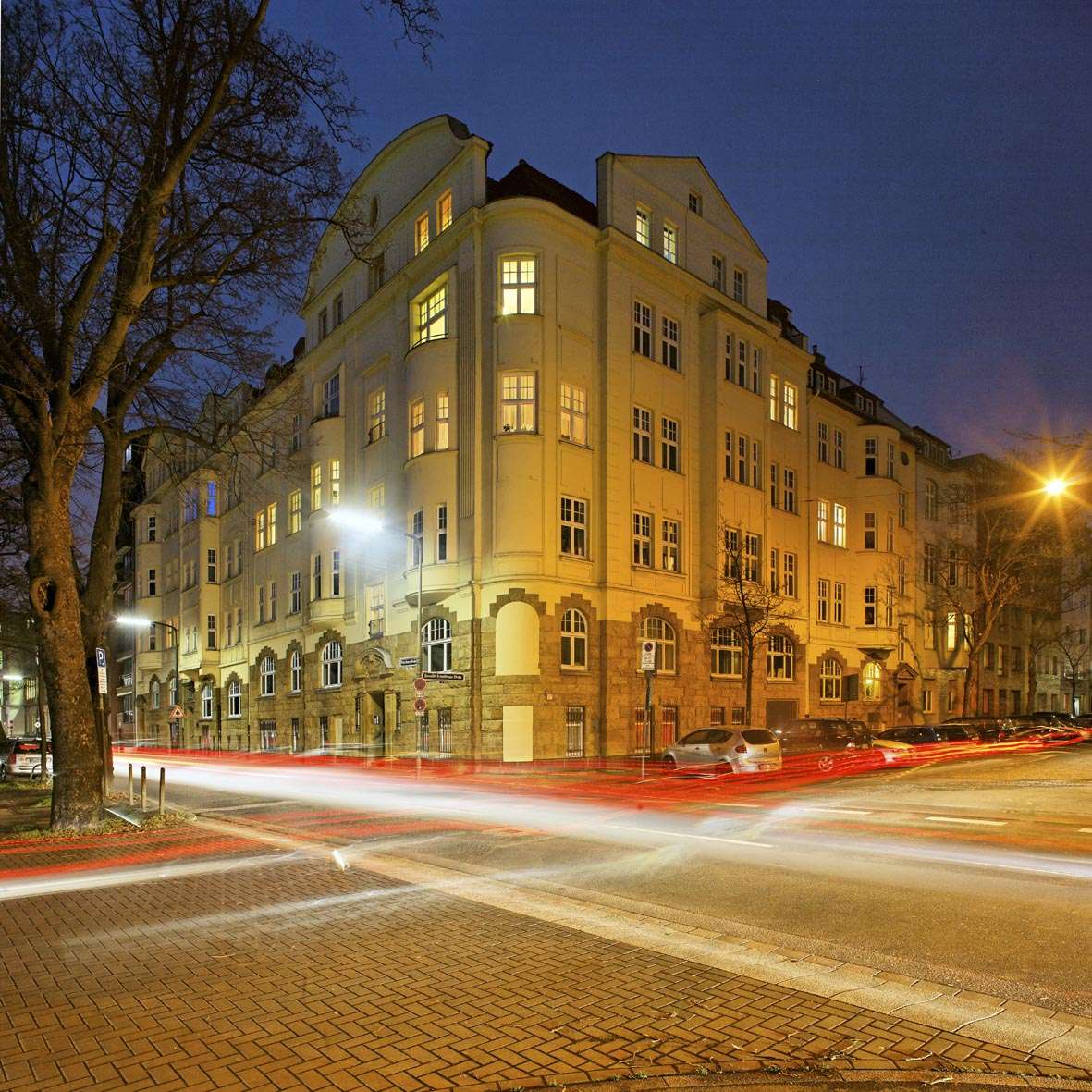 Thumbnail-Wohnung zum Kaufen in Düsseldorf 1.550.000,00 € 201.41 m²