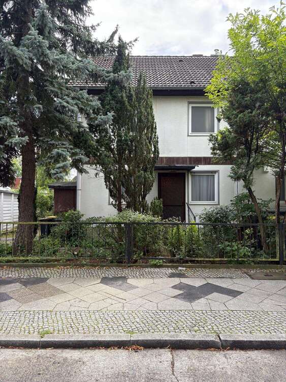 Thumbnail-Haus zum Kaufen in Berlin 390.000,00 € 98 m²