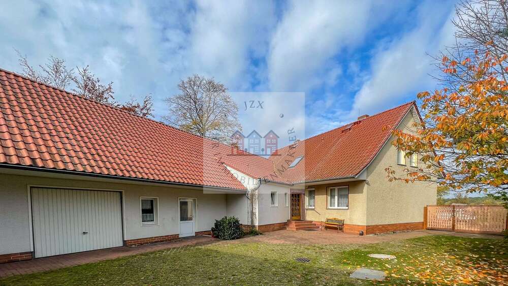 Thumbnail-Haus zum Kaufen in Schilda 99.000,00 € 180 m²