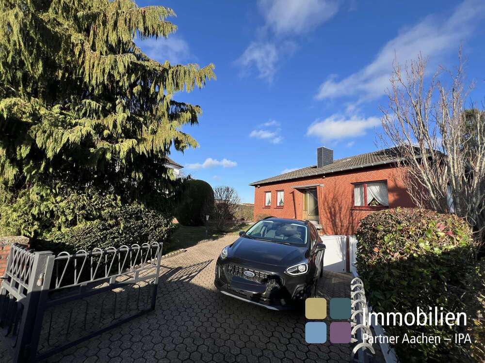 Thumbnail-Haus zum Kaufen in Aachen Verlautenheide 429.000,00 € 112 m²