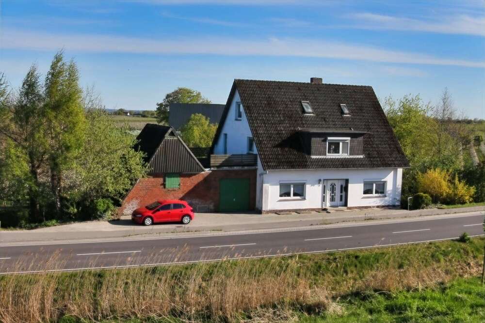 Thumbnail-Haus zum Kaufen in Jork 195.000,00 € 180 m²