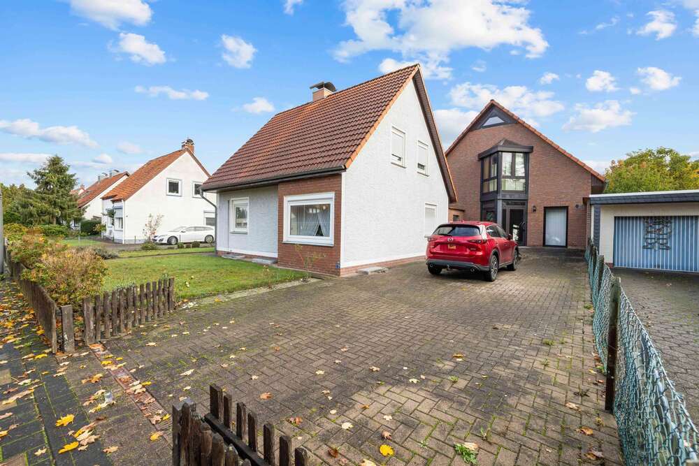 Thumbnail-Haus zum Kaufen in Hambühren 419.000,00 € 227 m²