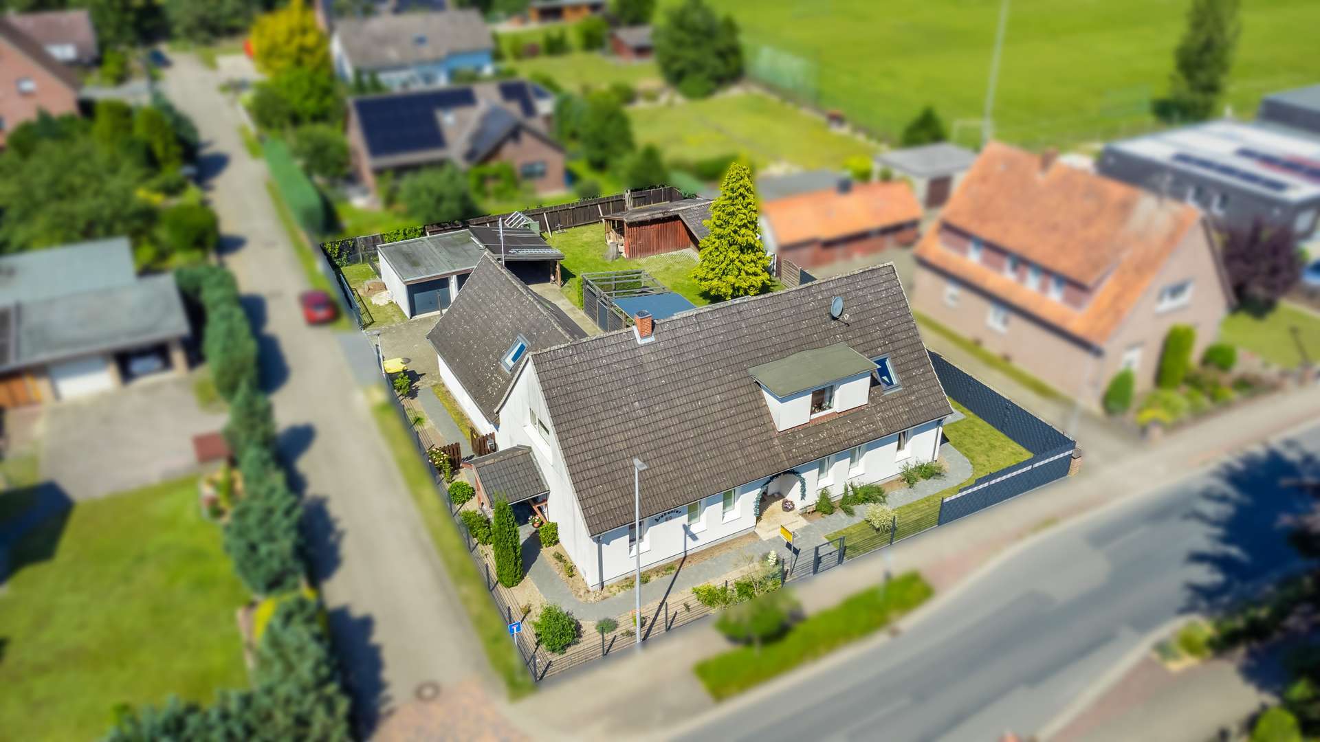 Thumbnail-Haus zum Kaufen in Winsen (Aller) 349.000,00 € 252.51 m²