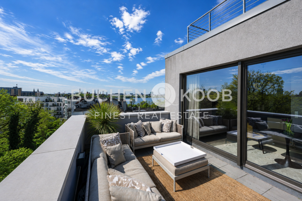 Thumbnail-Wohnung zum Kaufen in Hamburg 2.960.000,00 € 235 m²