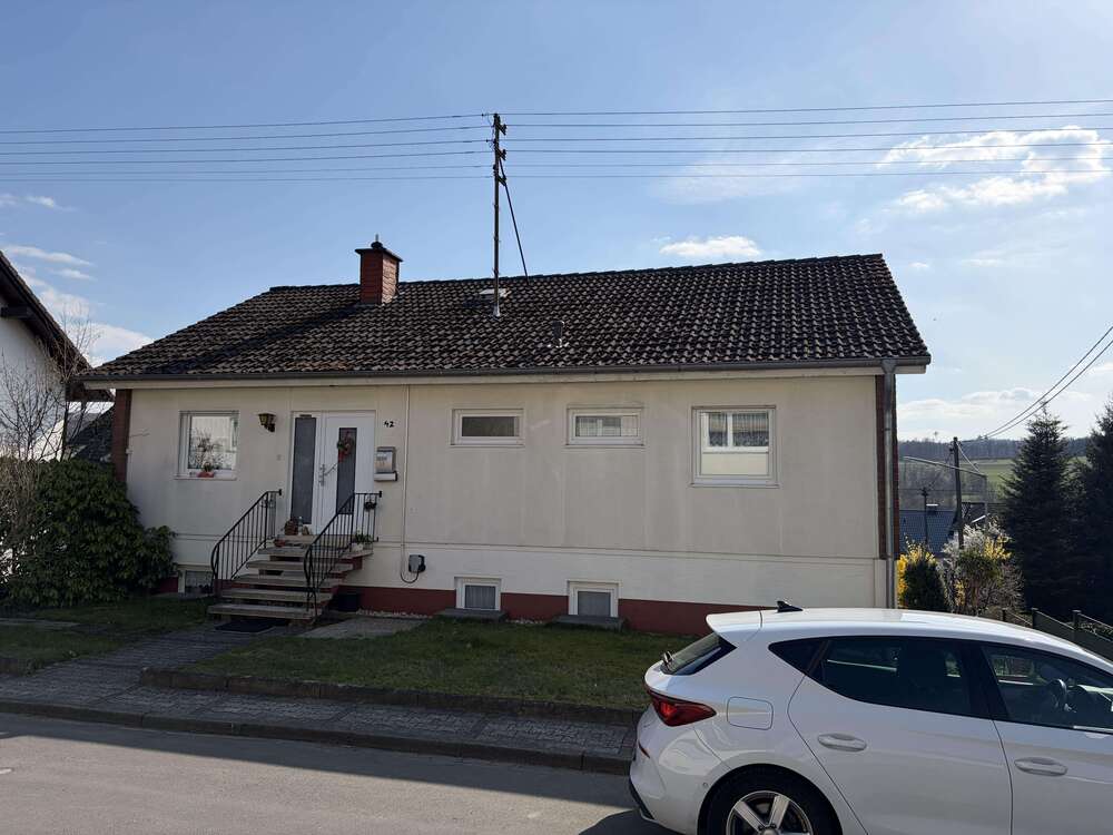 Thumbnail-Haus zum Kaufen in Neunkirchen 252.000,00 € 155 m²