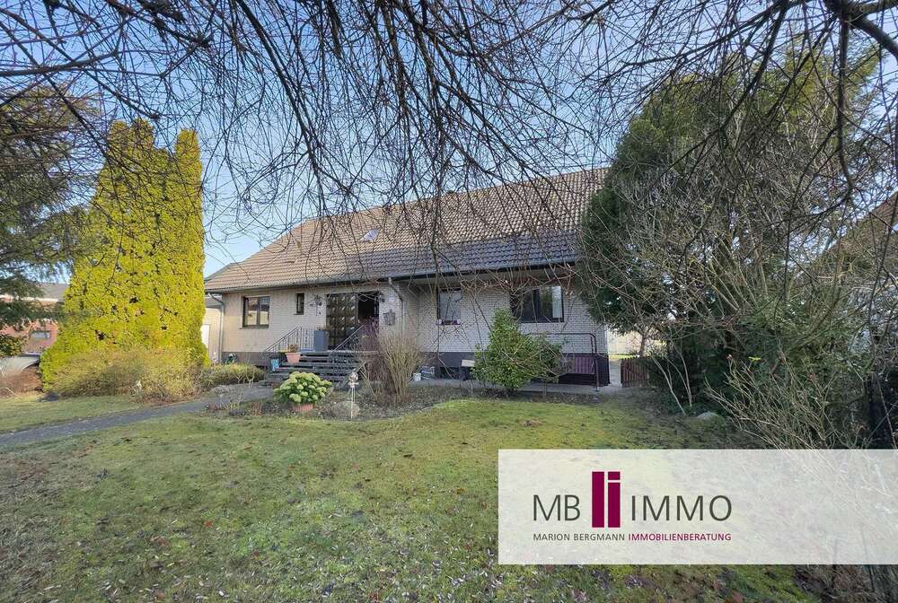 Thumbnail-Haus zum Kaufen in Wolfsburg-Ehmen 565.000,00 € 255 m²