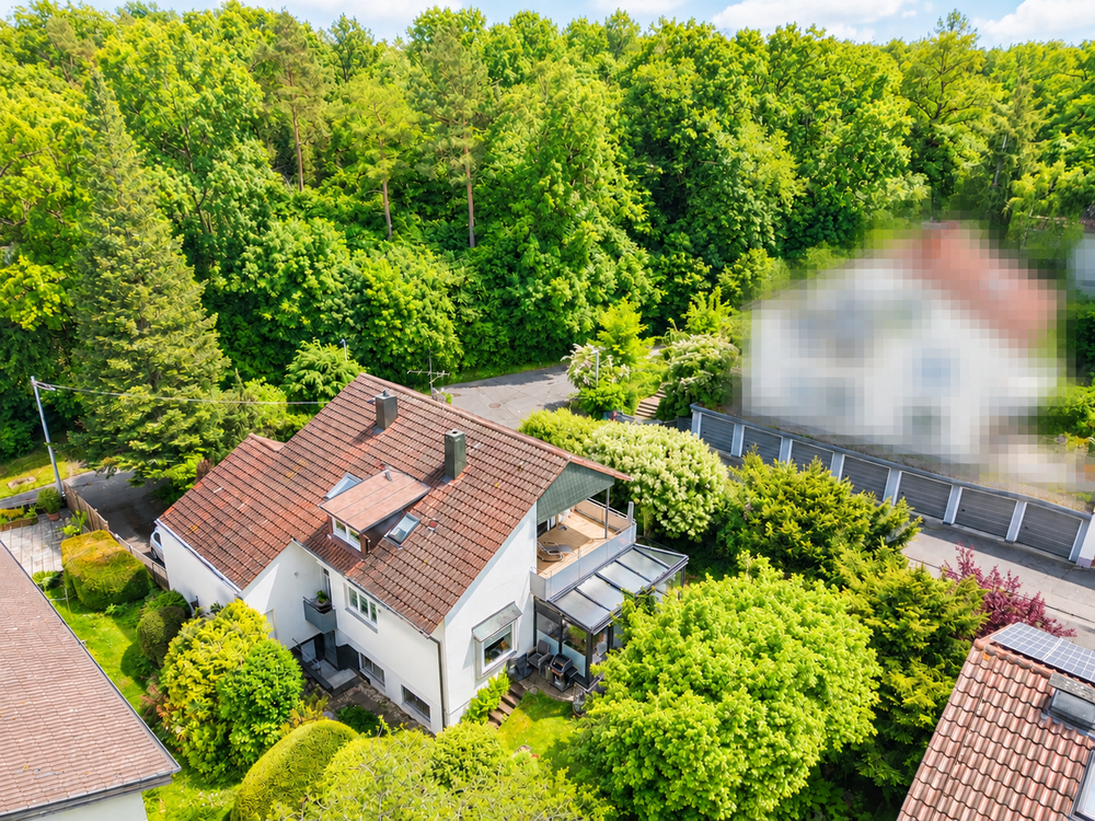 Thumbnail-Haus zum Kaufen in Böblingen 949.000,00 € 206 m²