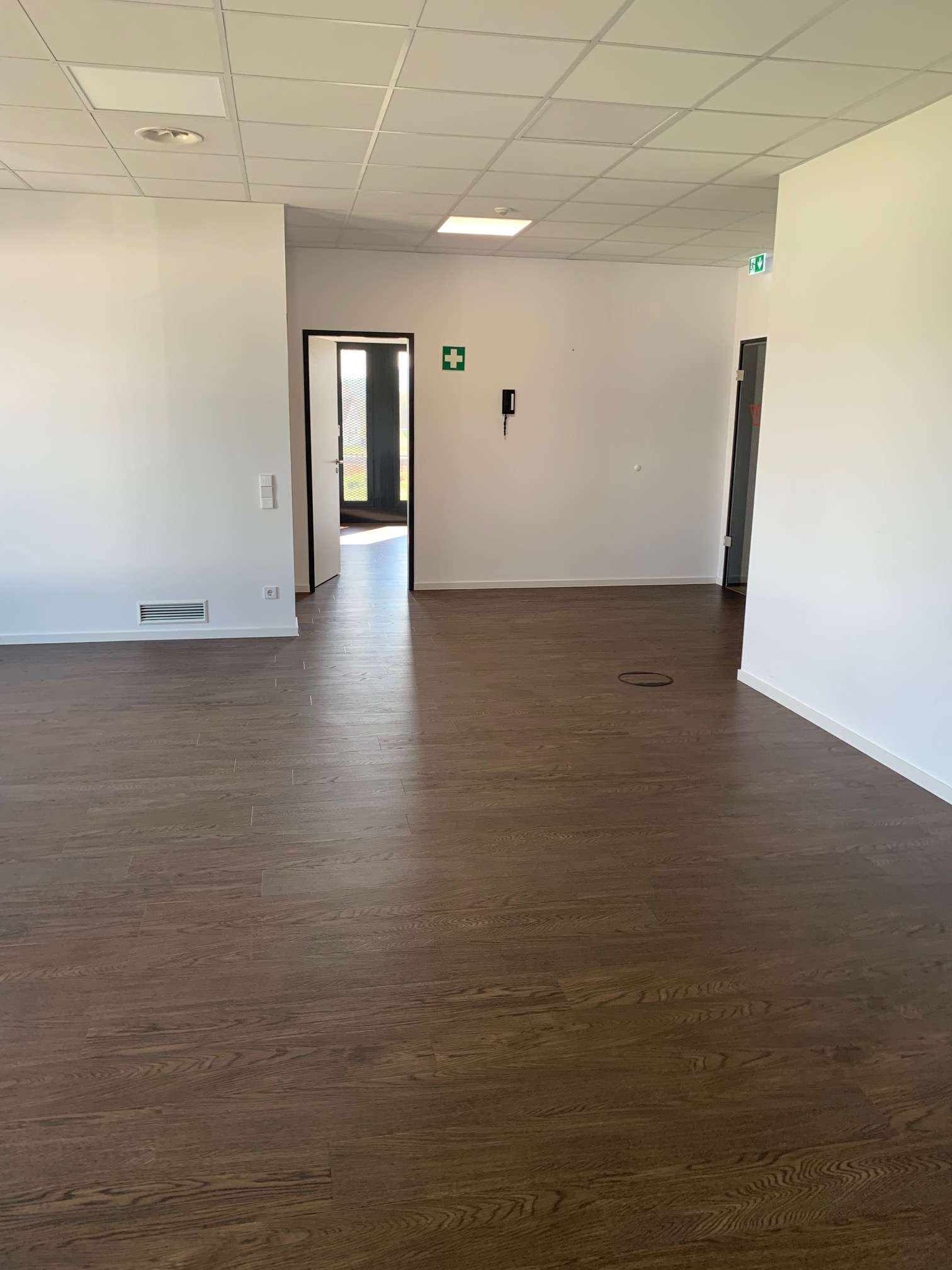 Thumbnail-Büro in Hessen - Gründau 1.475,00 € 109 m²