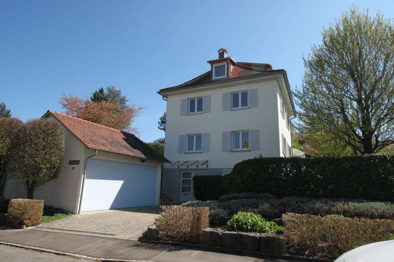 Thumbnail-Haus zum Kaufen in Reutlingen 1.250.000,00 € 188 m²