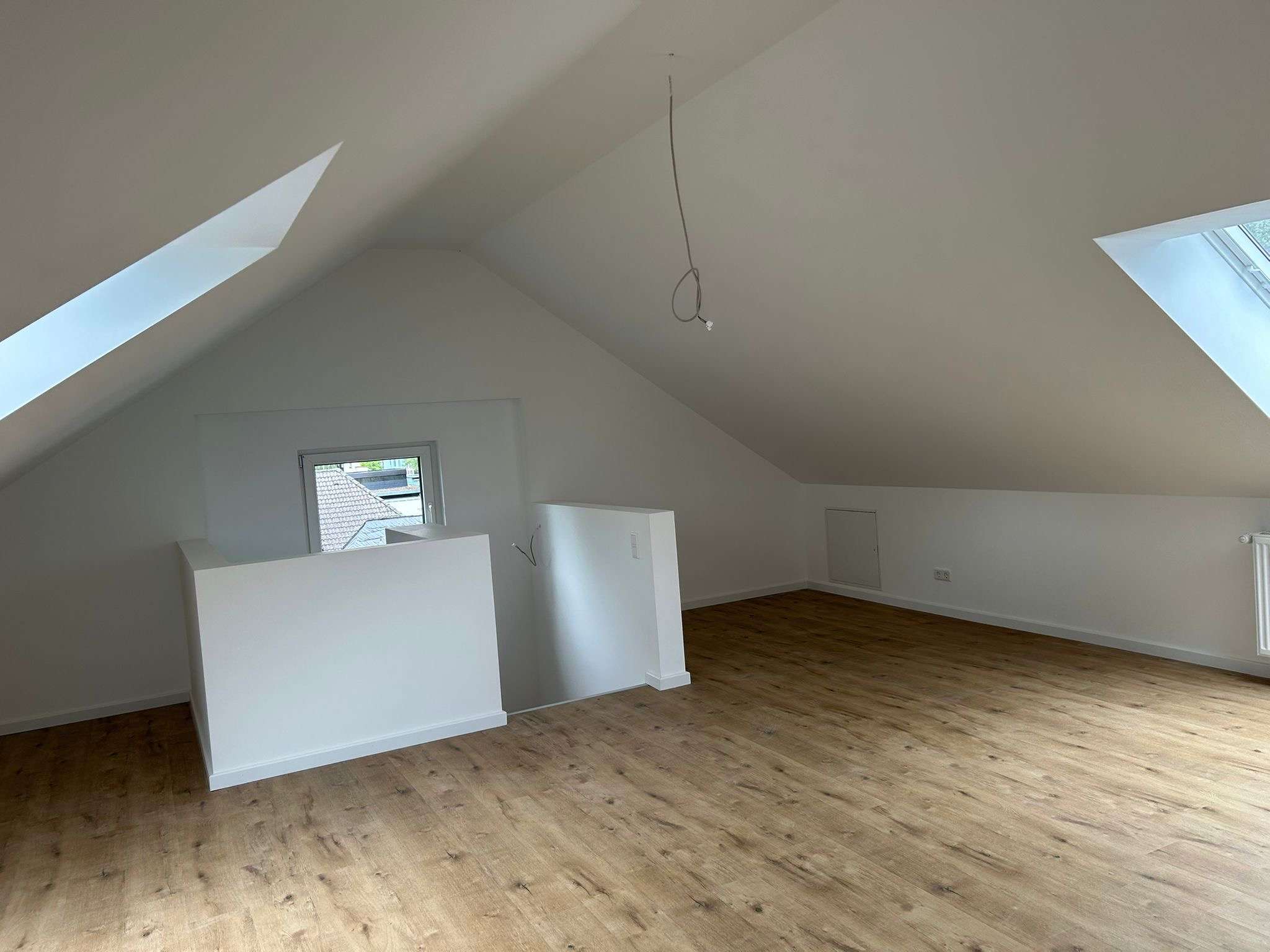 Thumbnail-Wohnung zum Mieten in Rumpenheim 1.900,00 € 92.42 m²