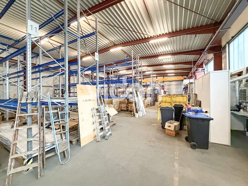 Thumbnail-Halle in Köln 10.500,00 € 1200 m²
