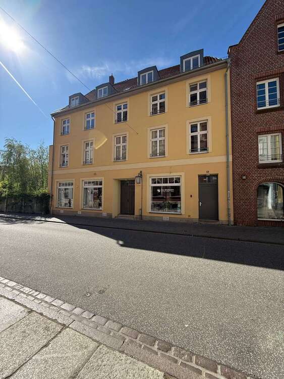Thumbnail-Wohnung zum Kaufen in Stralsund 159.000,00 € 64 m²